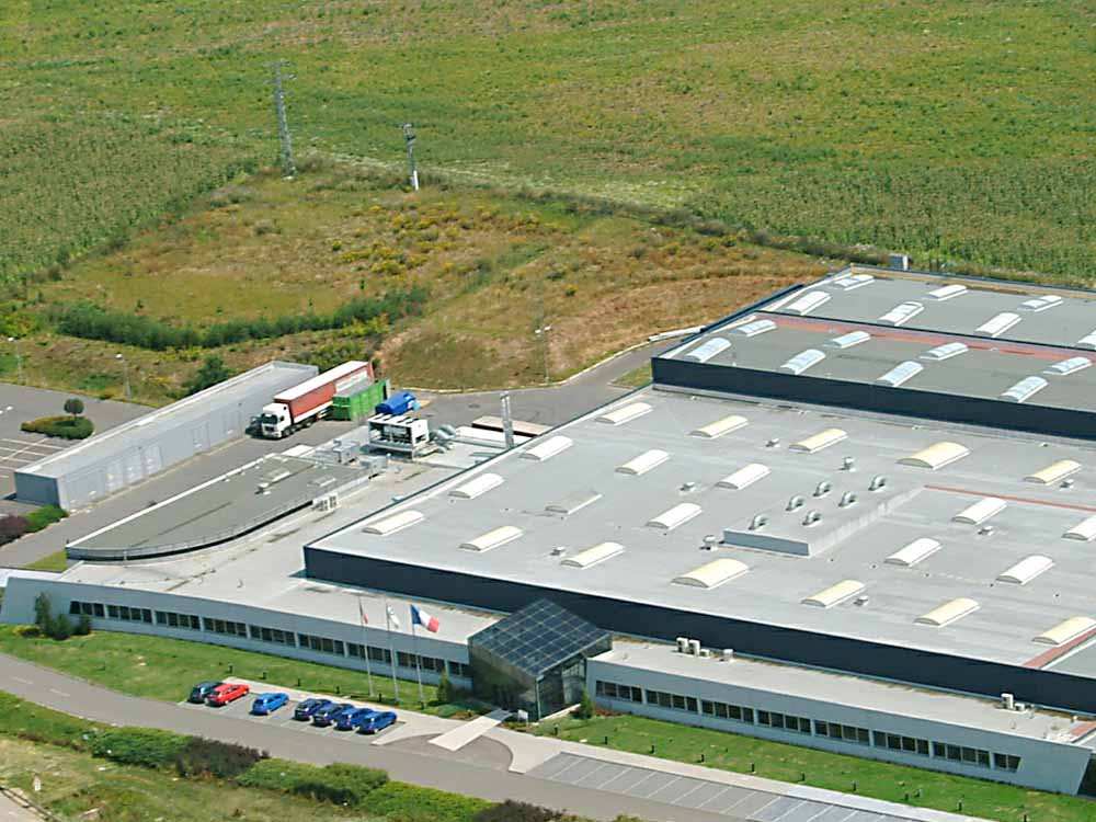 Energetická studie Maximum z vaší energie Schneider Electric Písek Současn asná fabrika otevřena