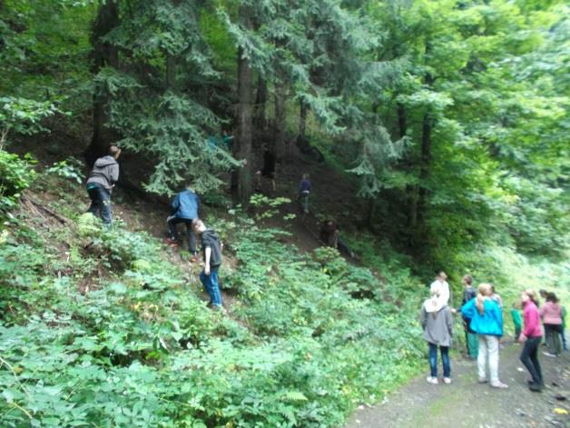 Den jsme věnovali také turistickým, sportovním a herním aktivitám, neboť jedině ve zdravém