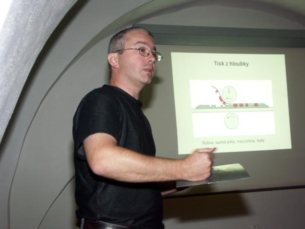 Přednášky pro veřejnost v muzeu - Jihlava Archeologie na Vysočině v roce 2004, 18. 1., Mgr. Zimola Ťan Šan aneb kříţem kráţem Kyrgyzstánem, 15. 2., Mgr. Dvořáčková, Mgr. Juřička Chrámy Egypta, 15. 3.