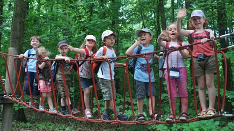 Nach dem Essen erkundeten wir noch den Klostergarten und um 22:00 lagen die Kinder glücklich und zufrieden in den Betten. Am nächsten Tag fuhren wir direkt nach dem Frühstück zu einem Saurierpark.