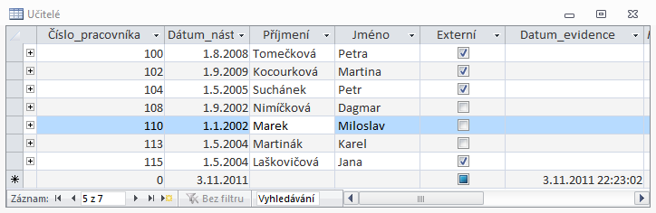 RELACE 4.2 Nastavení relací mezi tabulkami Před vytvořením relací je nutné, abyste měli zavřené všechny tabulky, v rámci kterých chcete definovat relace.