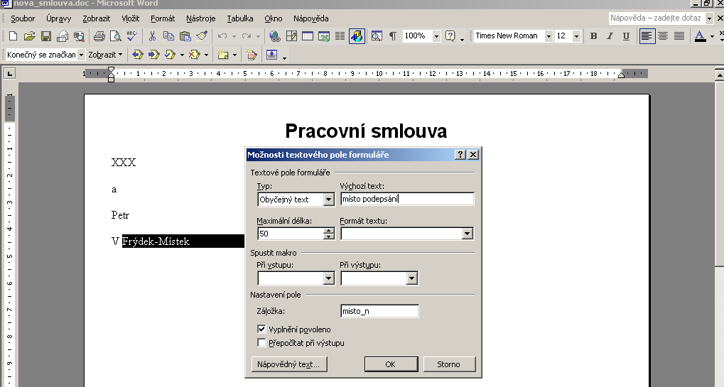 5-40 MZDY A PERSONALISTIKA Klikněte na položku Přizpůsobit pás karet. Pod položkou Přizpůsobit pás karet klikněte na položku Hlavní karty.