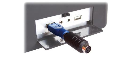 Zařízení, které je součástí balení, umožní velmi rychlý přístup k datům, pomocí vašeho USB portu.