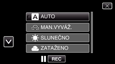 Záznam Nastavení vyvážení bílé Podle zdroje světla můžete nastavit barevný tón 1 Zvolte režim manuálního záznamu 0 Klepnutím na 3 nebo 2 posunete kurzor 0 Pokud je režim Intelligent Auto P, klepněte