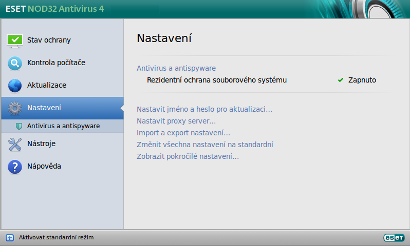 3. Průvodce programem Rozšířený režim: Tato kapitola Vám představí základní nastavení ESET NOD32 Antivirus. 3.1 Hlavní okno Hlavní okno programu ESET NOD32 Antivirus je rozděleno do dvou sekcí.