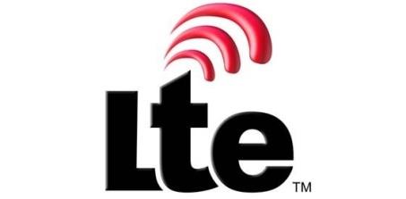 z{věry LTE v roce 2012 bude již komerčně běžně využívan{ technologie Ve spektrech 800/1800/2600 budou dostupné desítky termin{lů včetně chytrých telefonů podporujících VoLTE Díky trhu v USA už dnes