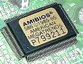 26 Některé další polovodičové paměti v PC Registry a cache paměti Registry a cache paměti jsou integrované v mikroprocesoru a používají je i další komponenty počítače.