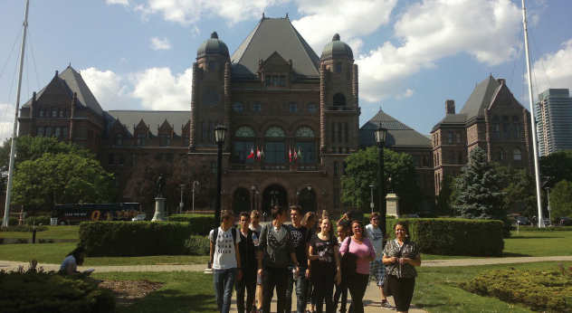 com/ - a private High School, who partnered their students with ours to guide us on a visit of Ripley s Aquarium of Canada https://www.ripleyaquariums.com/canada/ the Royal Ontario Museum http://www.