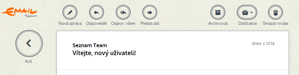 Obr. 64: Ukázka nového rozhraní Emailu od Seznam.cz Nový vzhled se lépe používá na dotykových zařízeních. Tlačítka jsou větší a kulatá. 8.2 Sjednocování verzí Blesk.