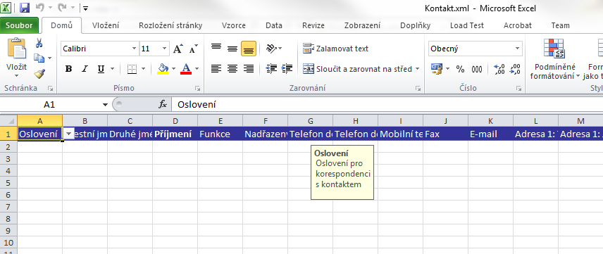 Příloha B Obrázek B6: Importovat data Stáhne se nám šablona Kontakty.xml, kterou otevřeme v Excelu. Zde vidíme v jednotlivých sloupcích položky formuláře, které mají popisek.
