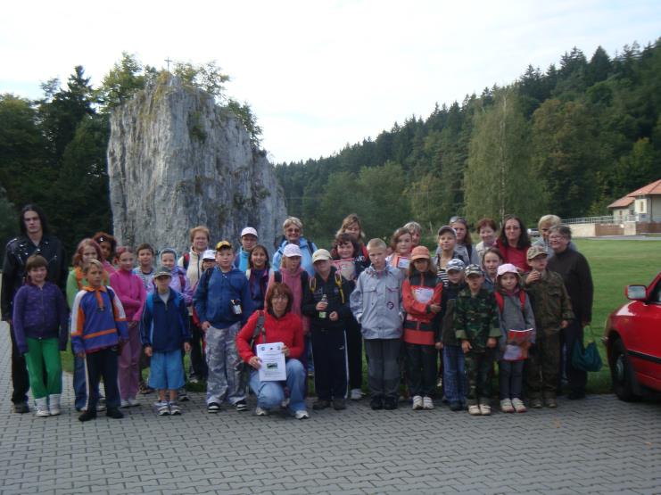 SETKÁVÁNÍ ČTOUCÍCH RODIN v regionu Blansko 2008/2009 pohádky 2009/2010 víly a skřítci z pohádkové země paní Klimtové 2010/2011 příběhy o zvířátkách 2011/2012 regionální pověsti 2012/2013 Hledání