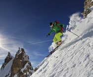 Johan Jonsson, Marja Persson Switzerland Fotograf: Tero Repo ě ejn c. rod krá v p Pa n tnit dy 4 a pla rká o u C A Prah n ž o, O 00 ní.