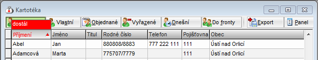 Vyhledávání pacienta V případě, kdy hledaný pacient v kartotéce není, je vyhledávací pole podbarveno červenou barvou. Stejným způsobem funguje i vyhledávání podle rodného čísla. 3.