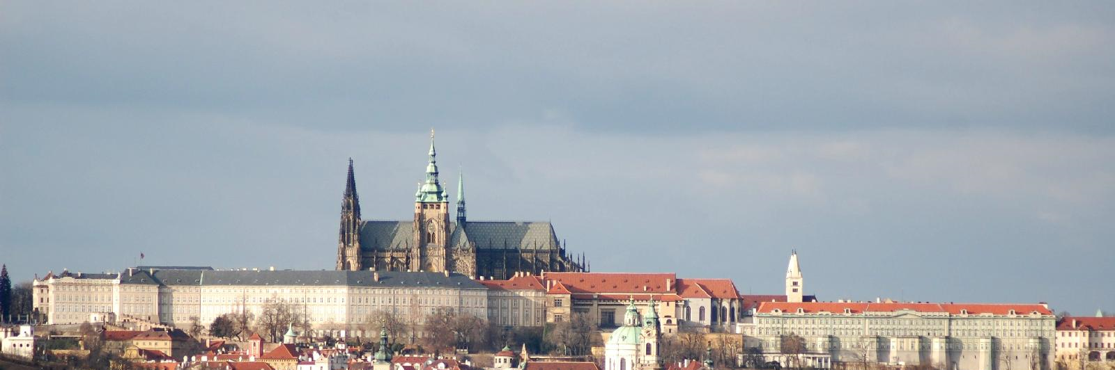 panovníka knížecích a posléze královských Čech. O významu Prahy v 10.