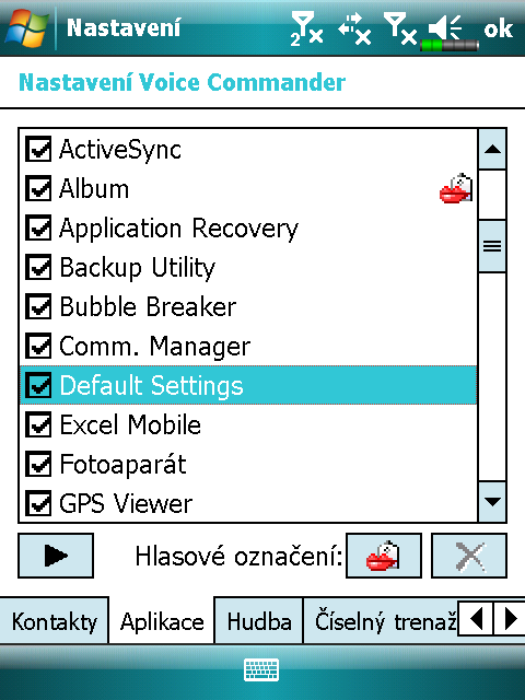 Nastavení Aplikací Zvolte Nastavení Hlasového Ovládání a Aplikace a Nastavovací stránka zobrazí aplikace a nastavení instalované PDA a pak Programy (ať je či není vybráno, s nebo bez hlasového