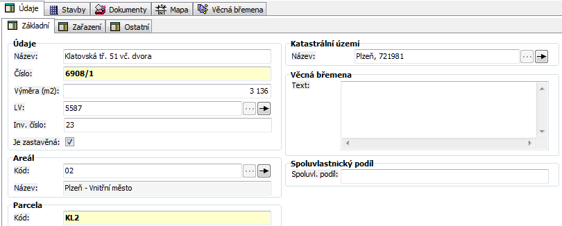 mapy, kde mohou být spárované mapy z katastrálního úřadu. Momentálně ovšem nejsou žádné mapy vloženy. 5.3.2 Parcely Obr. 32.