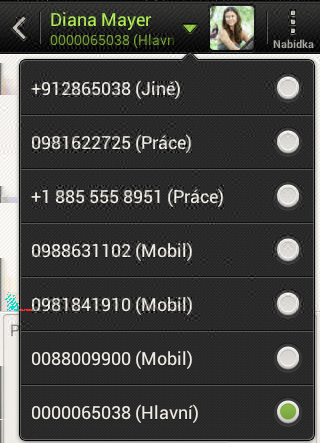 48 Zprávy Odpověď na jiné telefonní číslo kontaktu Pokud má kontakt v zařízení HTC Desire 200 uloženo více telefonních čísel, uvidíte použité konkrétní telefonní číslo pod jménem kontaktu.