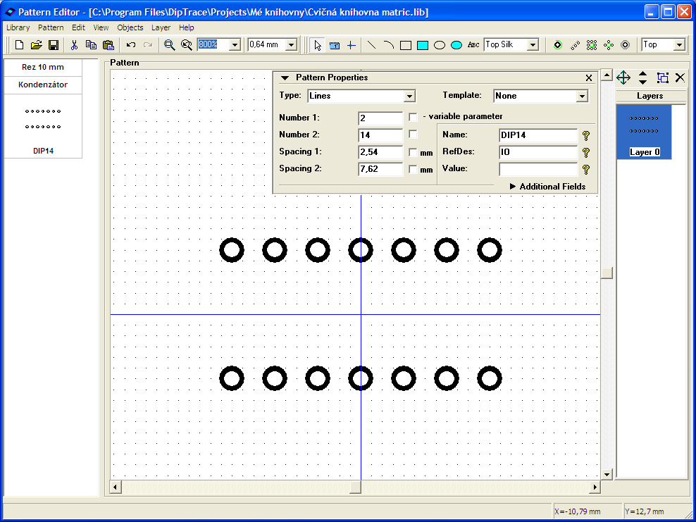 Vyberte položku {Objects Placement Setup Objekty Nastavení ukládání} a zkontrolujte (případně nastavte) hodnotu {Pad to Pad Spacing Rozteč ploška-ploška} ve směru x i y na 2,54 mm.