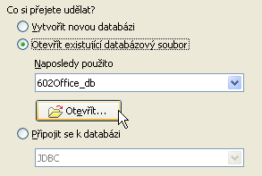 242 V obou horních sekcích je navíc k dispozic tlačítko Upravit, jehož pomocí můžete určit formát tisku adres co se týče parametrů písma a odstavců.