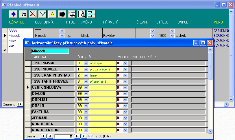 14 Standardní postup potom vypadá tak jak je zde zvolen 0 je obyčejné, 01 je pro zasvěcené, 02 je tajné a 03 je přísně tajné. To jsou 3 úrovně ochran, které jsou definovány.