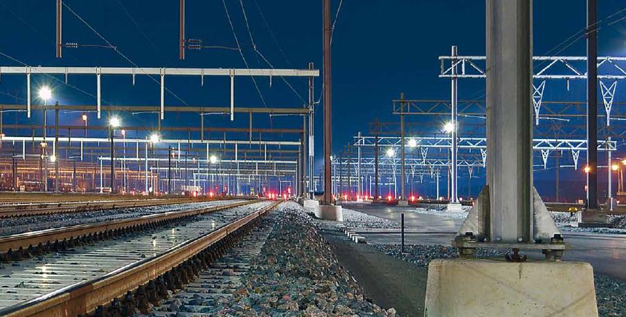Ukázky instalací LED osvětlení průmyslových aplikací reference AAA-LUX Železniční terminál Maasvlakte