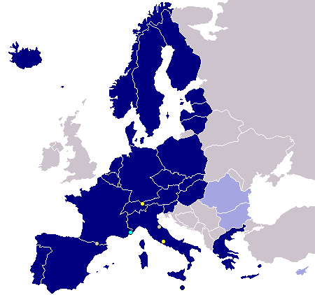 Schengenský prostor tmavě modrá barva: členové světle modrá: signatáři, dosud se plně neúčastní žluté tečky: malé státy, nejsou členy EU,
