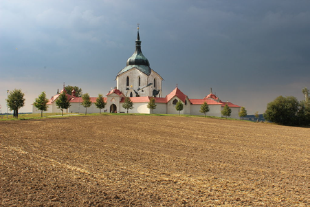 Česko-slovenská Wikipedie V srpnu spustil Marek Blahuš projekt, který se zaměřuje na zlepšení spolupráce mezi slovenskou a českou komunitou wikipedistů.