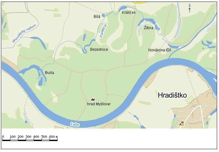 cestou sacím bagrem. Na jiţním okraji tůně se objevuje čistý rákos, zblochan vodní a kosatec ţlutý.