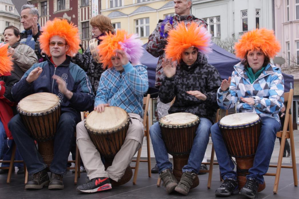 Tradiční masopustní figury, včetně Masopusta, připomněly Ostravanům jednu krásnou předvelikonoční lidovou tradici, včetně závěrečného zabíjení kozla a pochování basy.