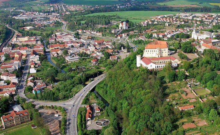 Příloha 1 Letecký pohled na Letovice (dnešní stav) Zdroj: Katalog řemesel a služeb města Letovice,