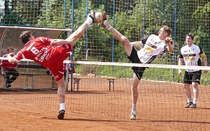 S T R Á N K A 3 SK Šacung ČNES Benešov 1947 - NK CLIMAX Vsetín: 6:2 Další důležitý souboj, který svedl dohromady sousedy v tabulce.