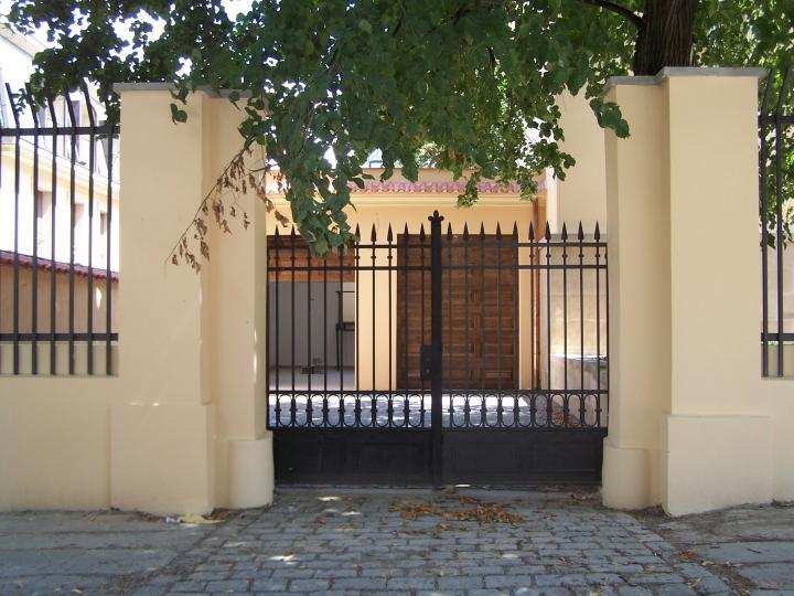 Praha Garážová vrata,