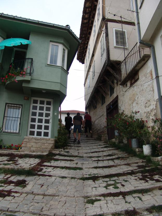 Město Ohrid i jezero byly v roce 1980 zapsány mezi světové dědictví UNESCO. Ohrid je významným turistickým centrem Makedonie.