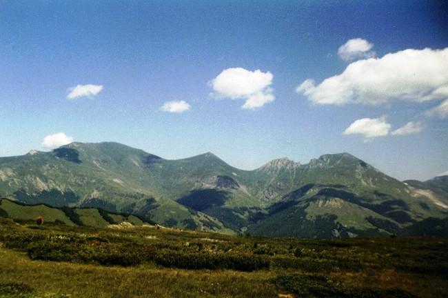 Šar planina Makedonie, Kosovo, Albánie téměř 100 km dlouhé nejvyšší vrchol Titov Vrh (2747 m), zaměřen až v roce 1953 břidlice,