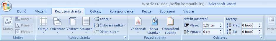 Víceúrovňový seznam Tvorba víceúrovňového seznamu je podobná, jako u předchozích verzí: 1. Označte potřebný text. 2. Klepněte na šipku u tlačítka Víceúrovňový seznam. 3.