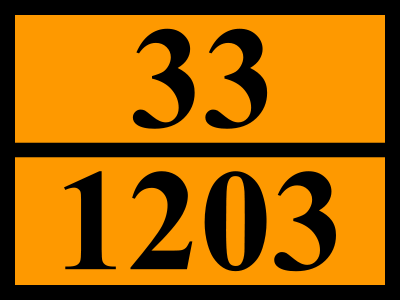 Obrázek 20 Oranžová výstražná tabulka (Kemlerův kód vysoce hořlavá látka, UN kód benzín) Tabulka se ve většině případů umísťuje na přední a zadní čelo dopravního prostředku.