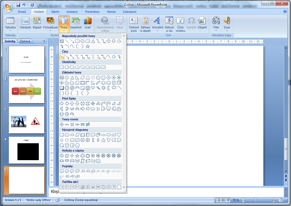 Kreslení a manipulace s objekty Pokud nám přednastavené možnosti a objekty aplikace PowerPoint nestačí, můžeme si sami namalovat jednoduché malůvky, dle vlastního vkusu.