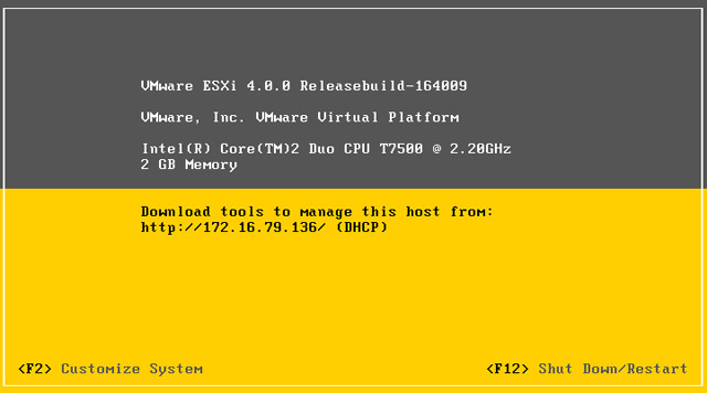 4.3 Instalace hypervisoru vsphere ESXi Hypervisora vsphere ESXi budeme instalovat na 2 počítače, které jsou v testovací topologii označeny jako ESX1 a ESX2.