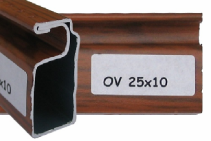Síť bez lemu OV 25x10 profil OV 25x10 úhel řezání 45 plastový roh Síť bez lemu se vyrábí ve dvou provedeních.