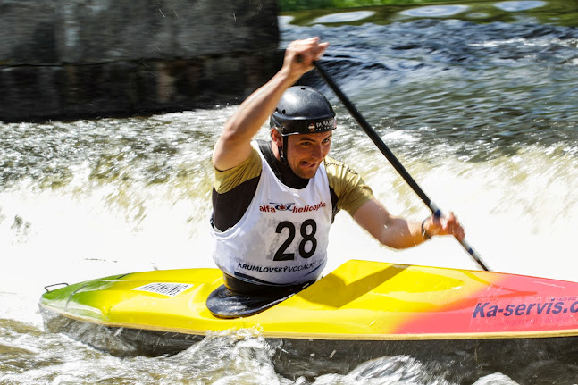 Co nás čeká... (a nemine?): Hanman - závod, přesněji řečeno triatlon. Víte co to je? Na plovárnu pěšky a zpátky na kole... Ne, dělám si srandu, tohle je trošku drsnější.