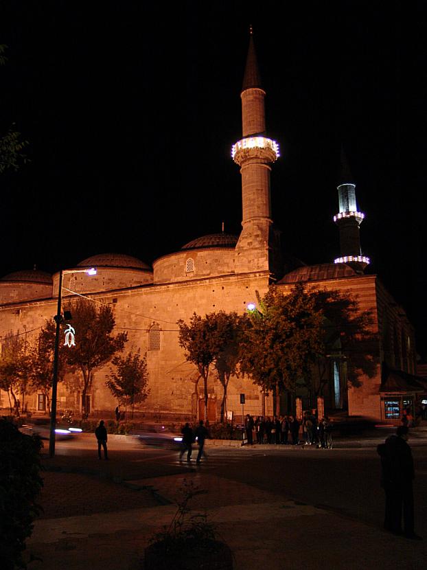 Edirne (dříve Adrianopolis) je město ležící v evropské části současného Turecka. Bylo založeno císařem Hadriánem jako Hadrianopolis a v současné době má cca 120 000 obyvatel.