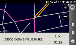 Sledování trasy Zobrazení podrobností o trase Pokud provádíte navigaci po trase, můžete zobrazit všechny odbočky pro celou trasu a vzdálenost mezi nimi.