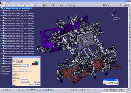 UTB ve Zlíně, Fakulta technologická 32 1998 Společnost Visio začíná prodávat IntelliCAD 98 klon AutoCAD R14. Za první tři měsíce se prodalo 12.000 licencí IntelliCADu.