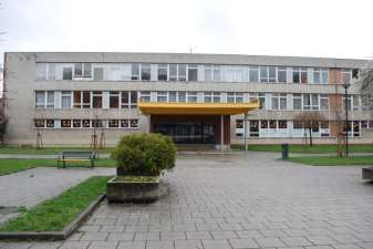 Posuzované objekty se nachází v katastrálním území Kateřinky u Opavy 711 756 na parcele č. st. 1487 (č.p. 961) a na parcele č. st. 1471 (č.p. 983).
