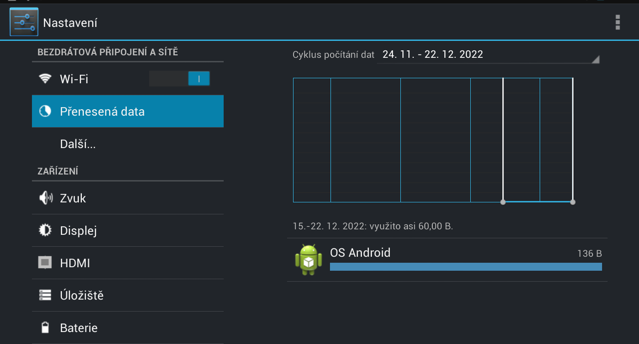 NASTAVENÍ 36 PŘENOS DAT Pro přenos dat mezi PC a zařízením zapojte kabel micro-usb. Po připojení kabelu se zobrazí okno s upozorněním, že je nutné zapnout úložiště USB.