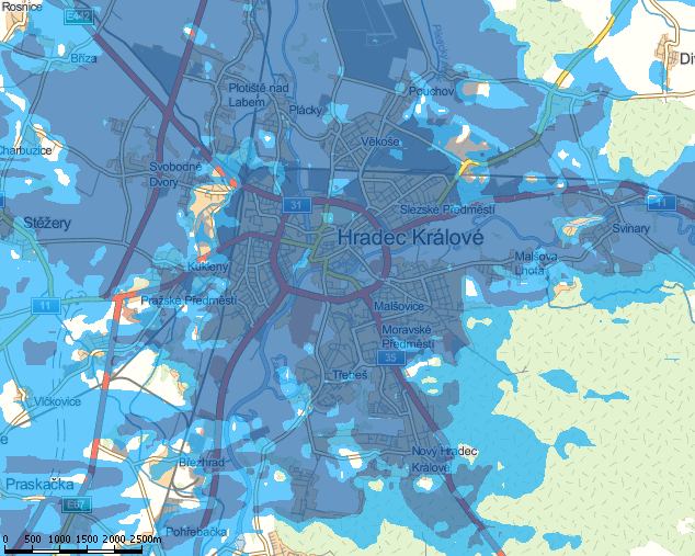 Obr. 25 Pokrytí Vodafone v Hradci Králové Zdroj: [10] Dle ČTÚ dosahuje Vodafone v rámci Hradce Králové kompletního pokrytí UMTS-2100 i LTE-2100.