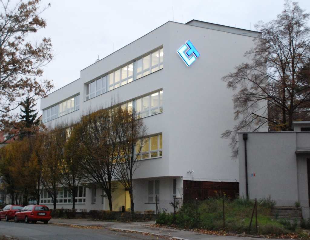 cz Technologické centrum AV ČR Ve Struhách 27,