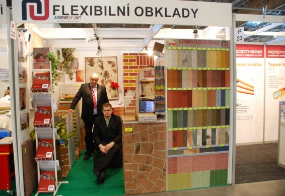 FIREMNÍ ZPRAVODAJ O FLEXIBILNÍCH OBKLADECH STAVEBNÍ VELETRH BRNO 2014 2.vydání, 10.5.2014 Vážení obchodní přátelé, Dovolte abych Vás pozdravil a nabídl k prostudování druhé číslo našeho časopisu.