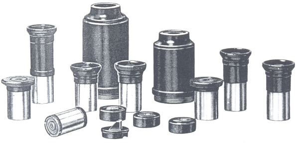 Tab. 1: fok - ohnisková vzdálenost okuláru; z - zvětšení (při objektivu s ohniskovou vzdáleností 1000mm); d - průměr výstupní pupily (při průměru objektivu 100mm) Obr.