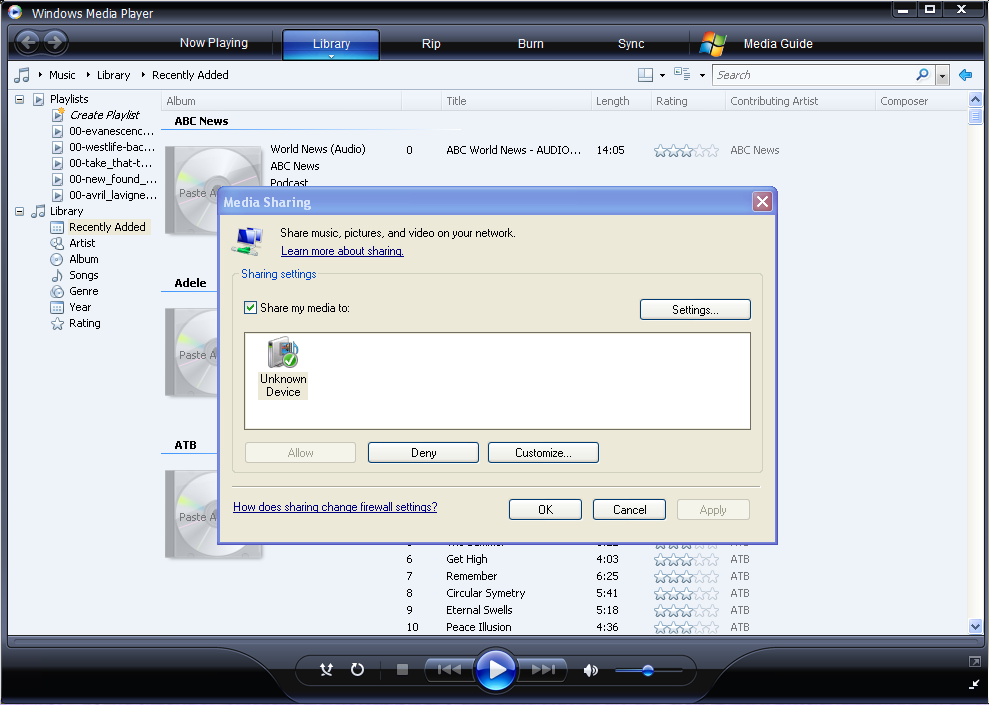 Otevřete Windows Media Player 11. Kliknutím na Knihovna -> Přidat Knihovnu -> Pokročilé nastavení přidáte, nebo odeberete multimediální soubory z knihovny.